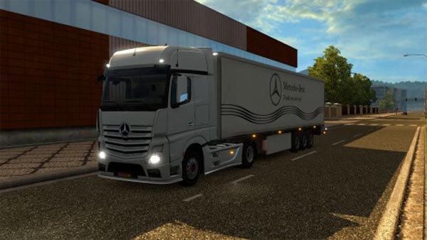 Mercedes-Benz trailer Standalone