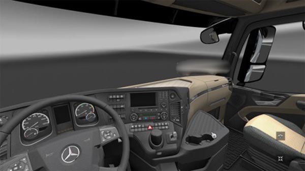 Mercedes MPIV 2014 Carbon Interior