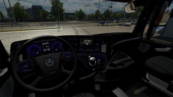 Mercedes Actros 2014 Black-Blue Interior