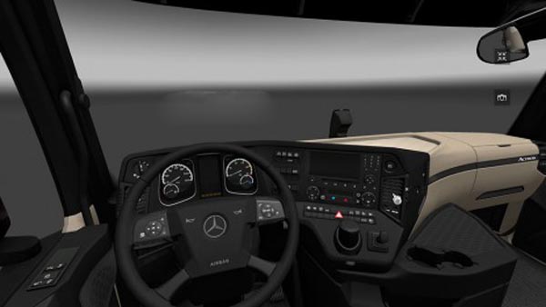 Mercedes Actros MP4 Interior